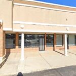 May's Lounge en Villa Park