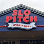 Slo Pitch Sports Grill & Casino en Bellingham
